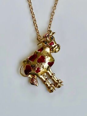 NWOT Betsey Johnson Gold-Tone Red Enamel Cow Pendant Necklace Brooch Pin
